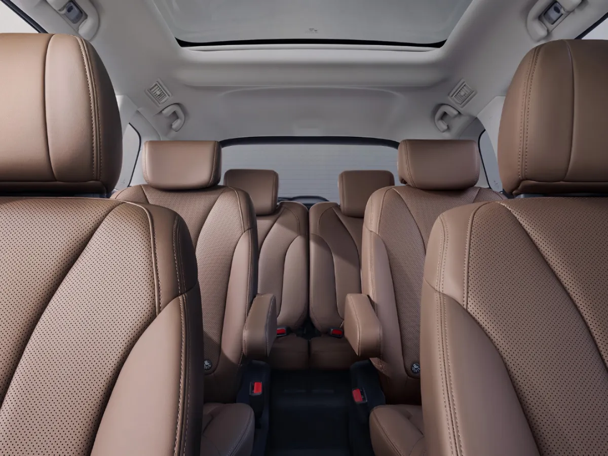 BYD eMax 7 eMax Premium 6 str